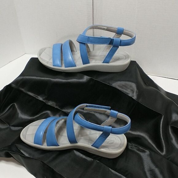 Clarks Cloud Steppers blue leather stripe sandals US size 7M - Picture 3 of 8